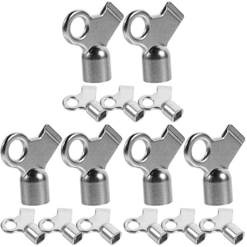 Count radiator keys - 3,